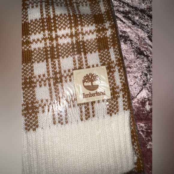 Plaid Timberland Scarf - Picture 4 of 5